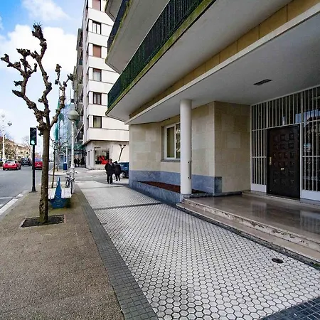 Apartment The Collection | Ondarreta Beach