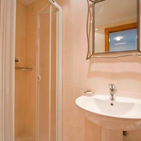 The Collection | Ondarreta Beach Apartment *