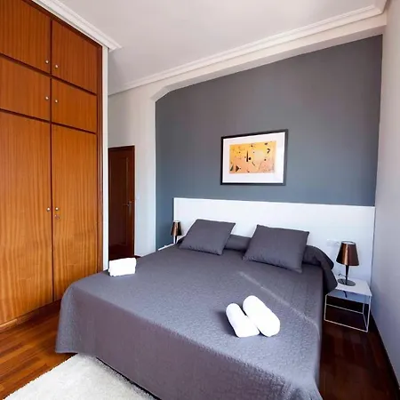 The Collection | Ondarreta Beach Apartment *