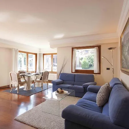 The Collection | Ondarreta Beach Apartment *